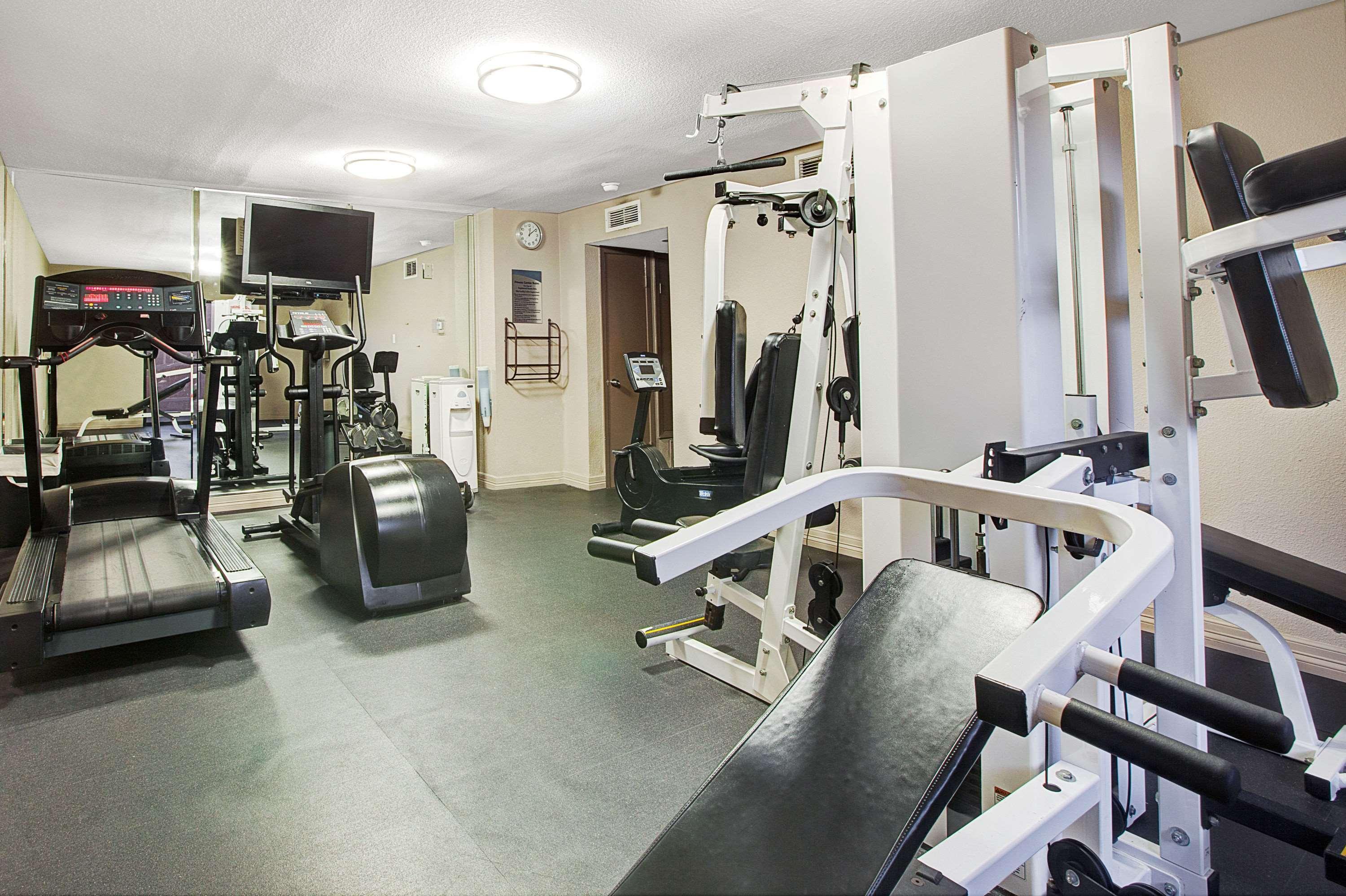 Hotel Ramada By Wyndham Houston Intercontinental Airport South Extérieur photo
